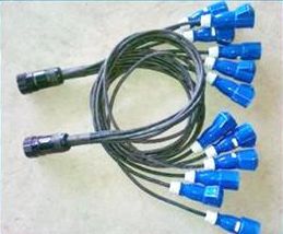  動(dòng)演出用接插件電纜